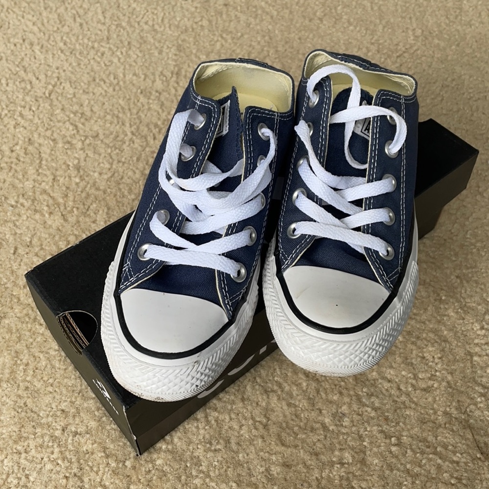 Low top Converse